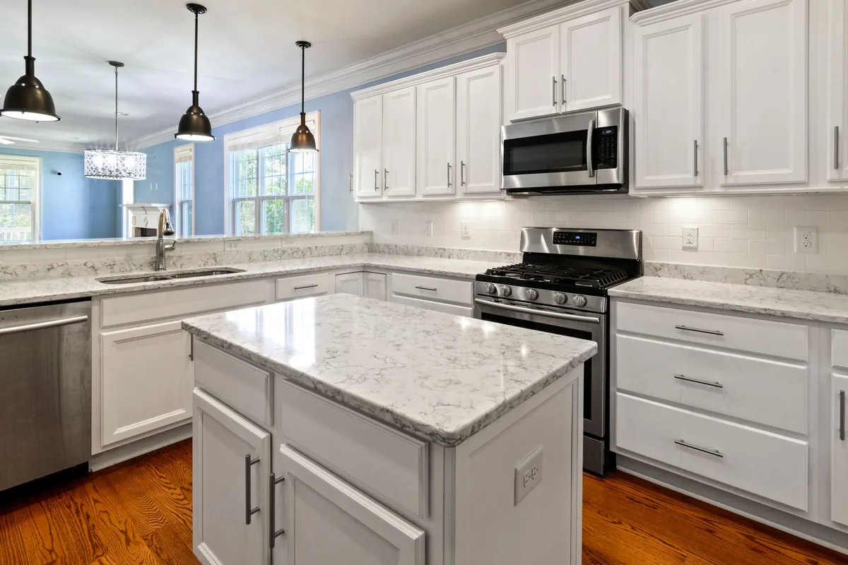 Filth & Squalor Cleanup in Eastpointe, MI